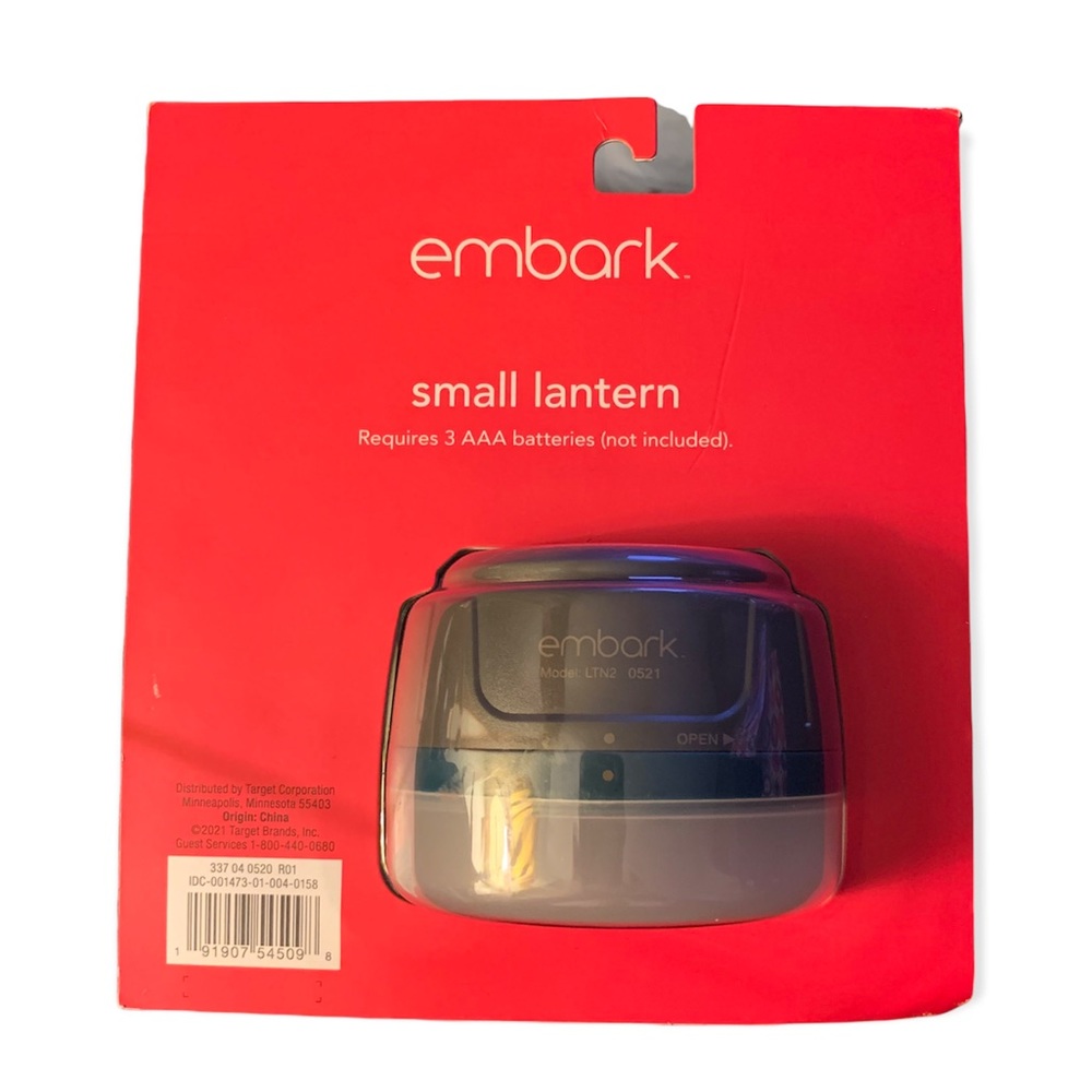 Embark Small LED Lantern with 5 Modes - Picture 5 of 9